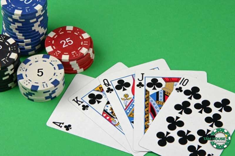 Trong Poker, toán học quan trọng như thế nào?